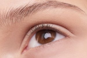 Ranking der besten Wimpernseren – verändern Sie Ihr Aussehen ohne Mühe!